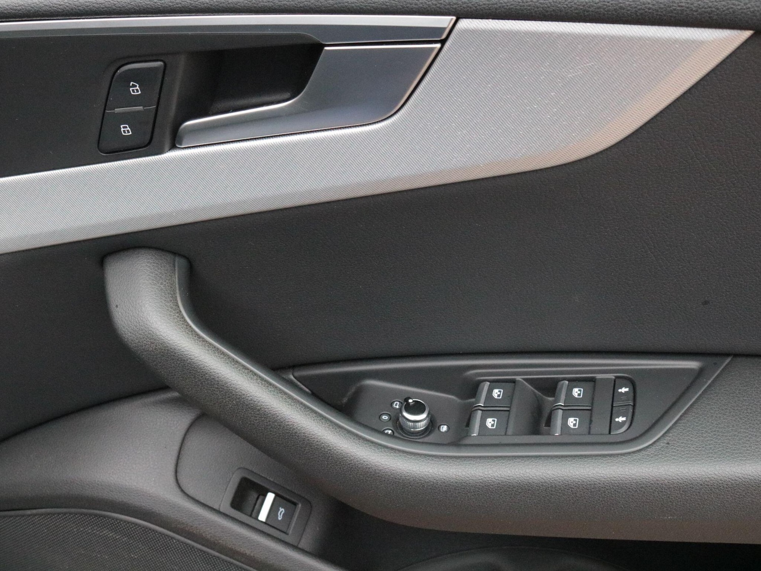 Used Audi A4 2019 for sale - 76850392: Photo 27