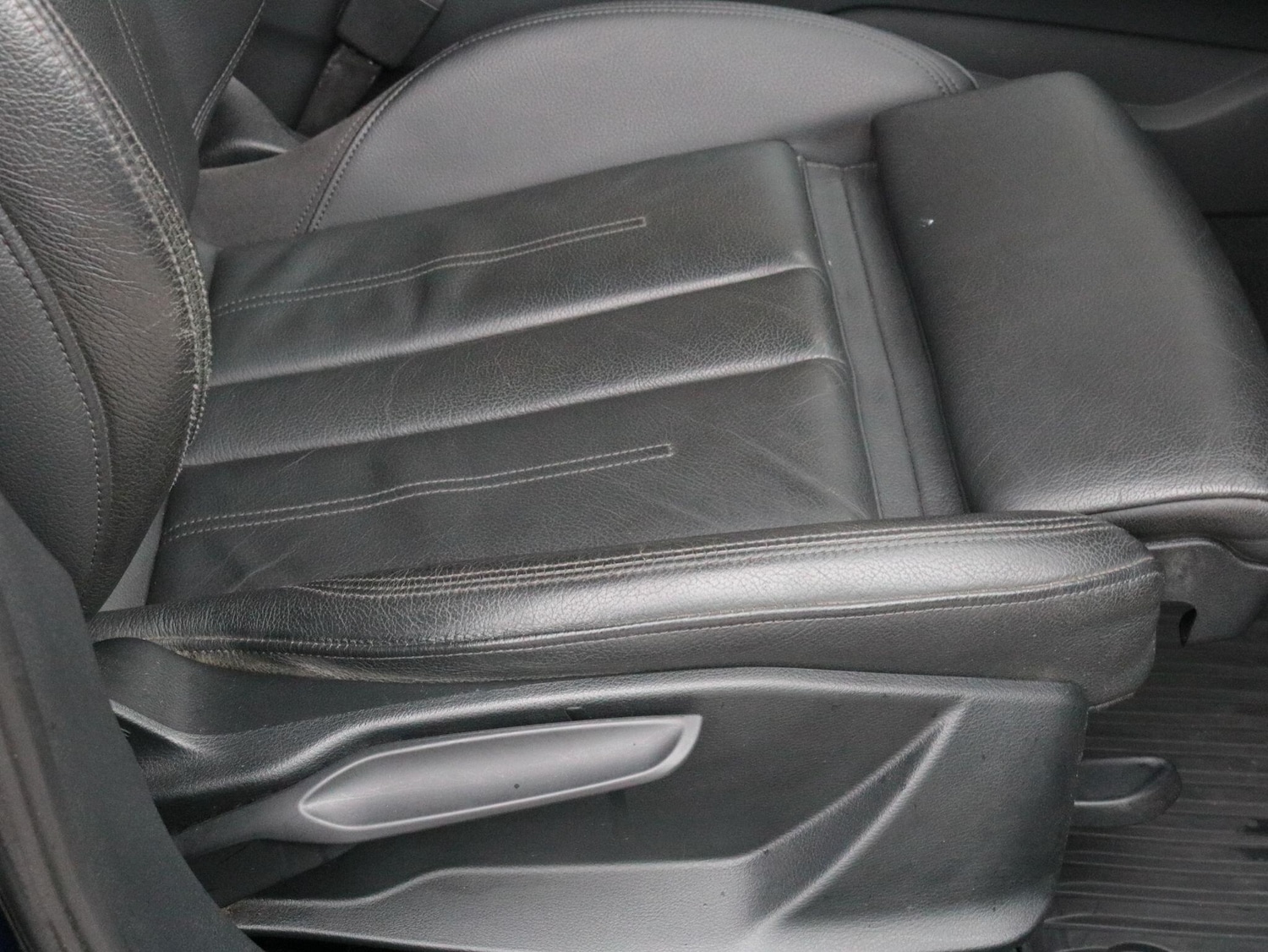 Used Audi A4 2019 for sale - 76850392: Photo 28