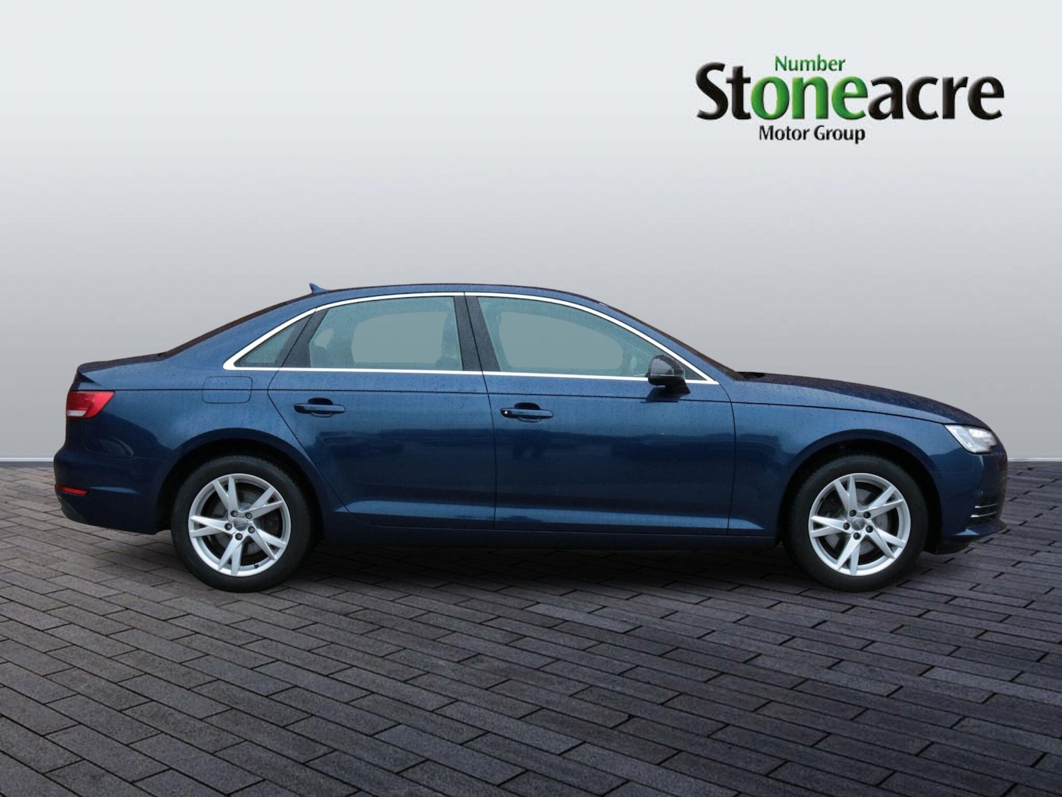 Used Audi A4 2019 for sale - 76850392: Photo 4