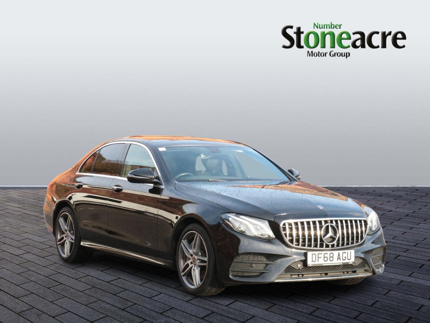 Used Mercedes-Benz E Class 2018 for sale - 77598135: Photo 1