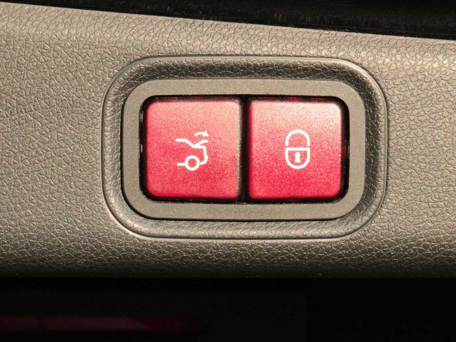 Used Mercedes-Benz E Class 2018 for sale - 77598135: Photo 13