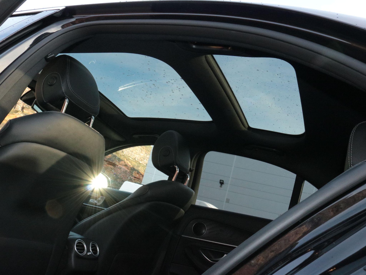 Used Mercedes-Benz E Class 2018 for sale - 77598135: Photo 29