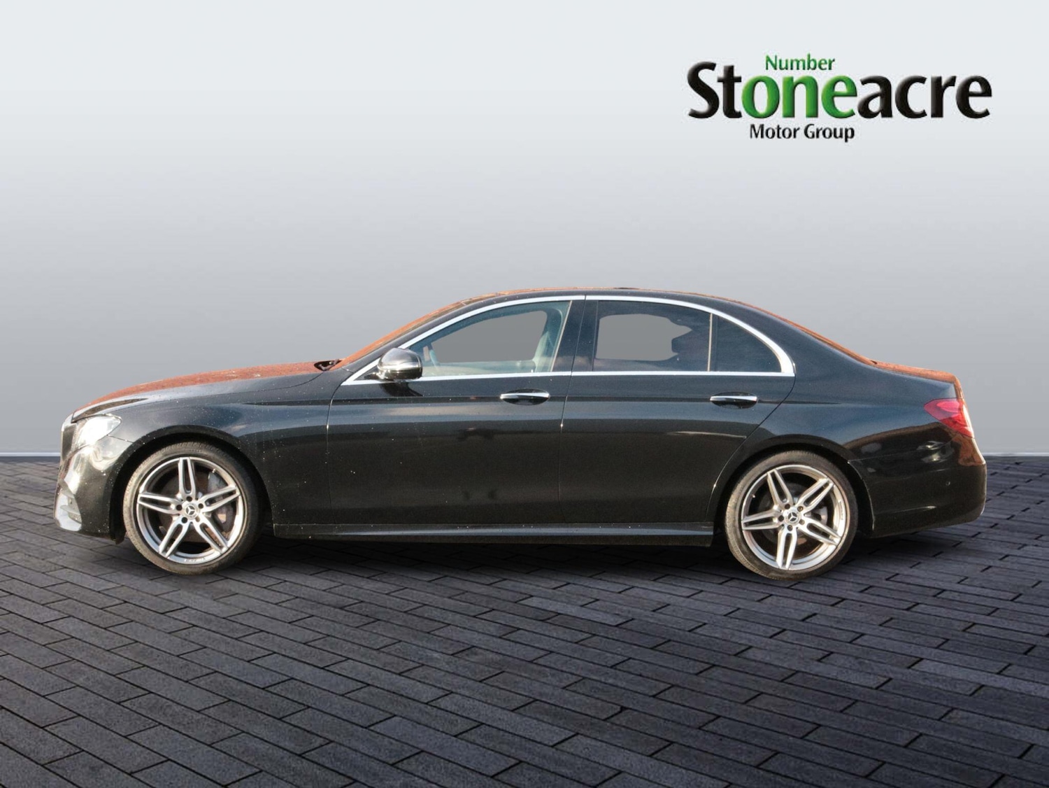 Used Mercedes-Benz E Class 2018 for sale - 77598135: Photo 8