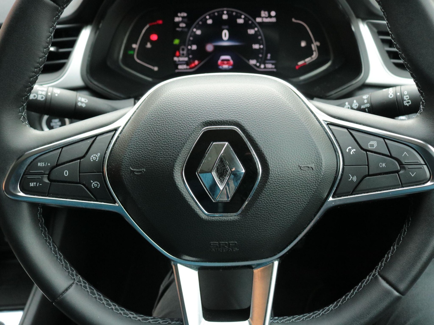 Used Renault Captur 2024 for sale - 77710526: Photo 15