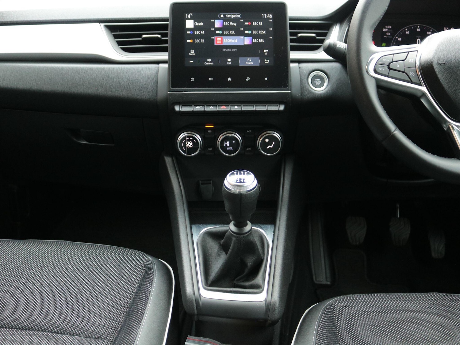 Used Renault Captur 2024 for sale - 77710526: Photo 20