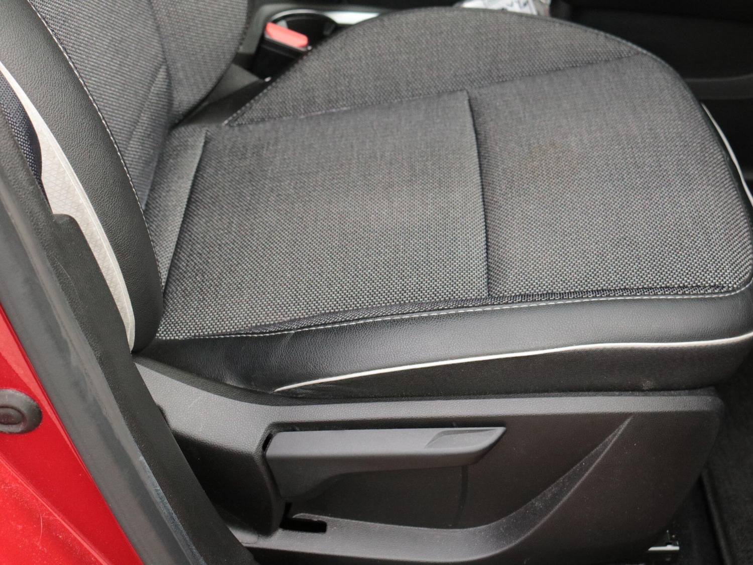 Used Renault Captur 2024 for sale - 77710526: Photo 25