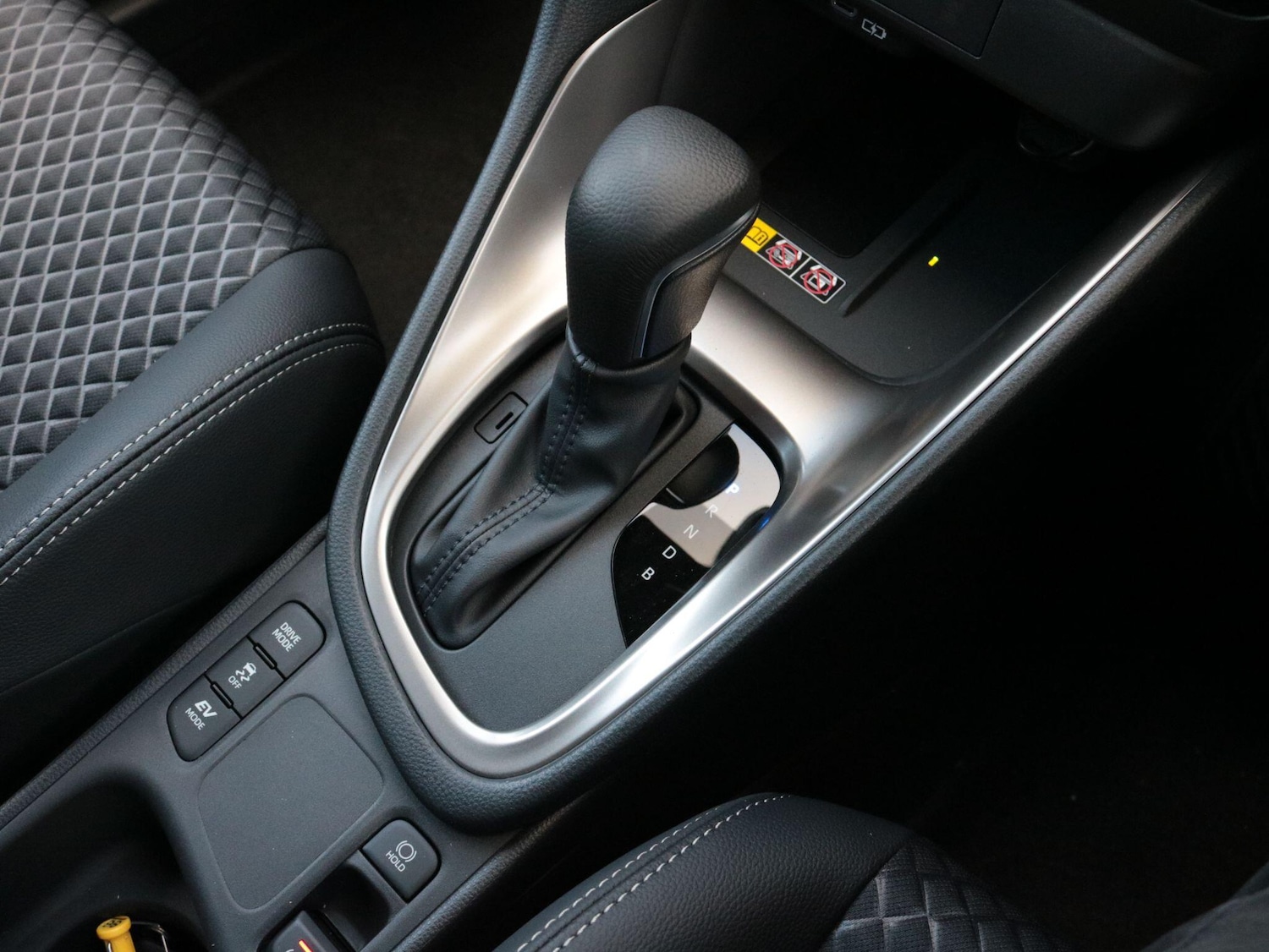 Used Mazda Mazda2 HYBRID 2025 for sale - 76608555: Photo 21