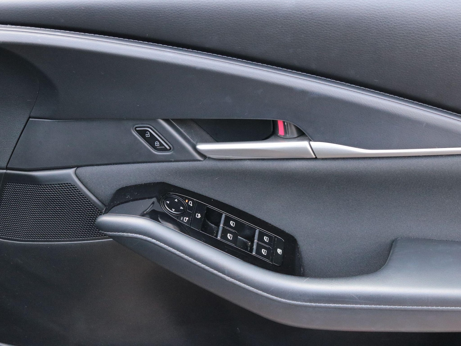 Used Mazda CX-30 for sale - 77824631: Photo 27