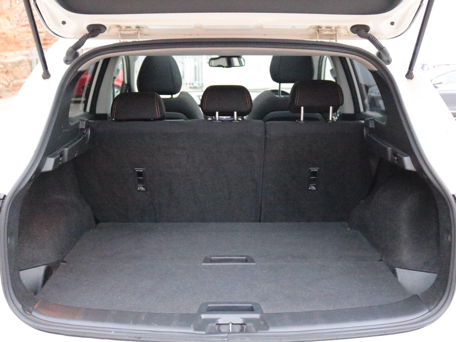 Used Nissan Qashqai for sale - 77683752: Photo 10