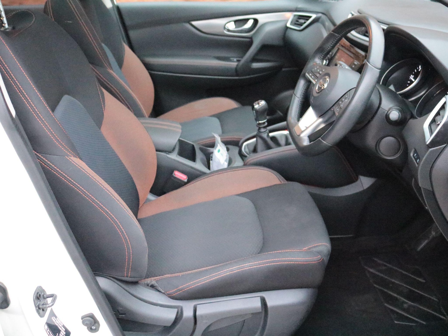 Used Nissan Qashqai for sale - 77683752: Photo 11