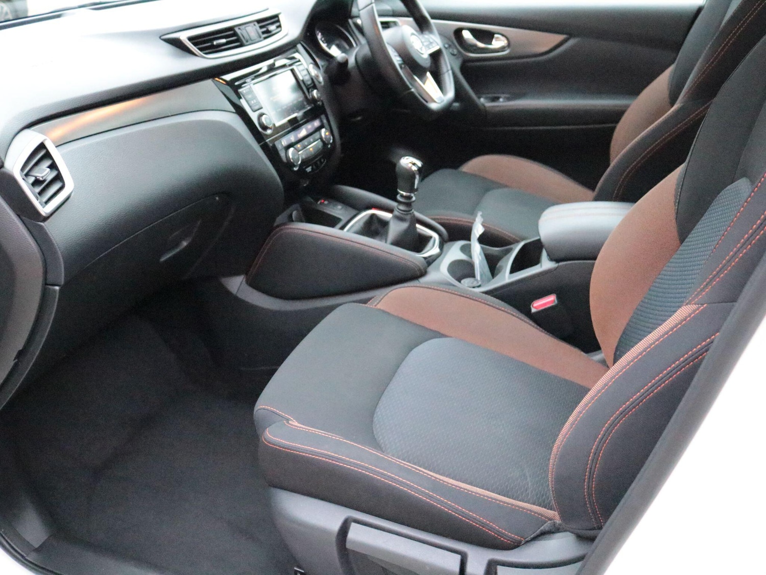 Used Nissan Qashqai for sale - 77683752: Photo 13