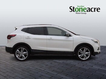 Used Nissan Qashqai 2019 for sale - 77683752: Photo