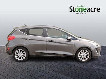 Used Ford Fiesta 2019 for sale - 78935182: Photo