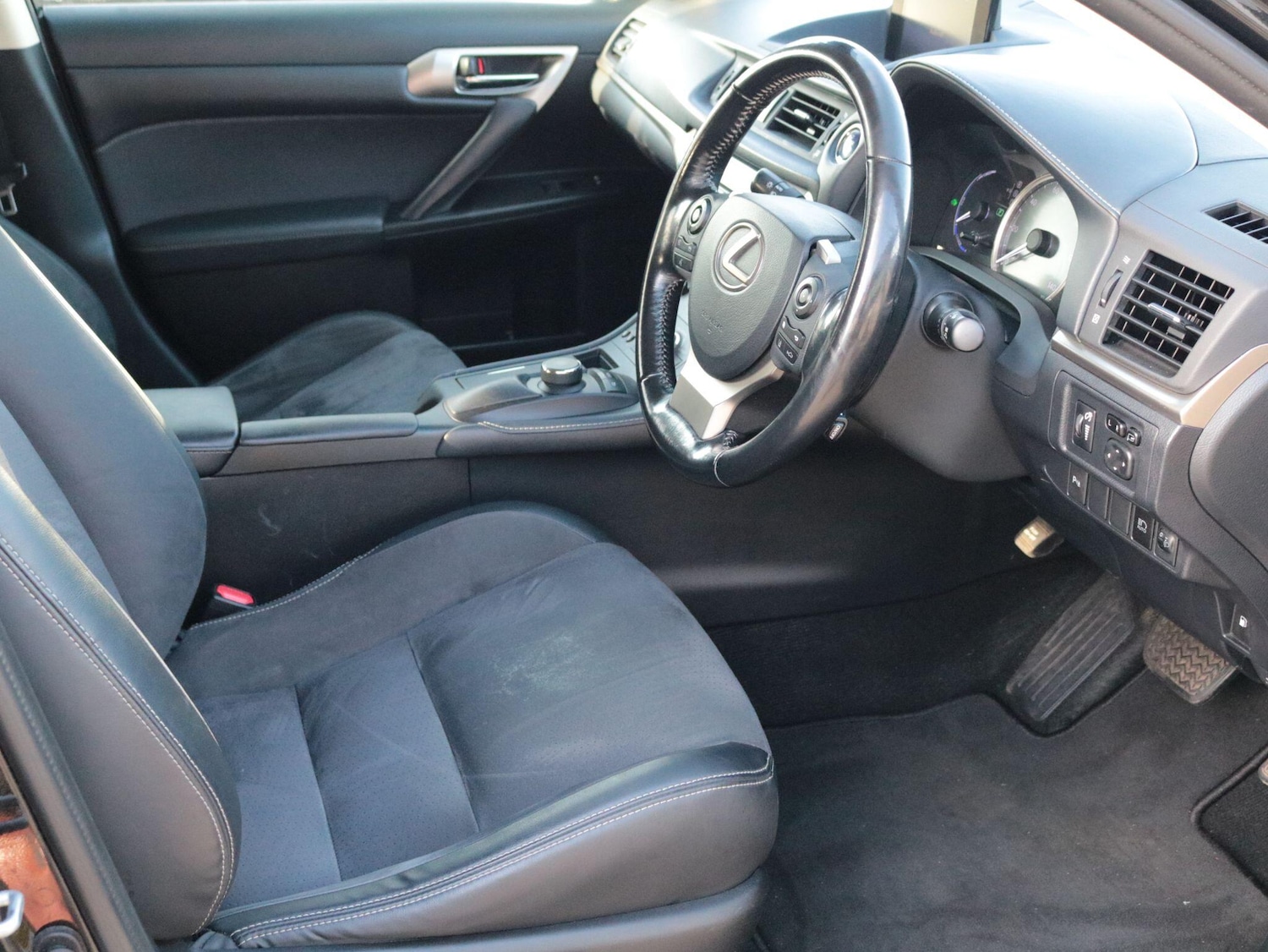 Used Lexus CT 2017 for sale - 77538051: Photo 13