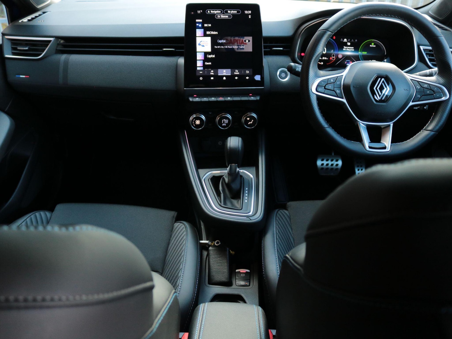 Used Renault Clio for sale - 78136419: Photo 18