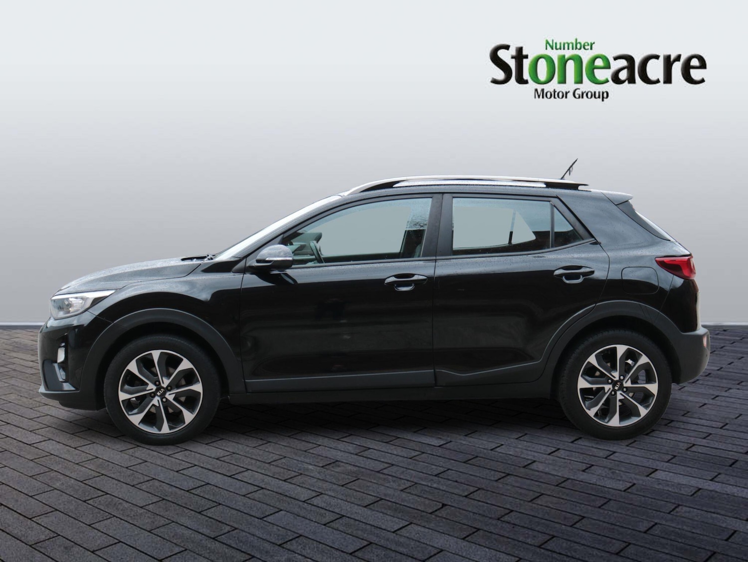 Used Kia Stonic 2018 for sale - 76561937: Photo 8