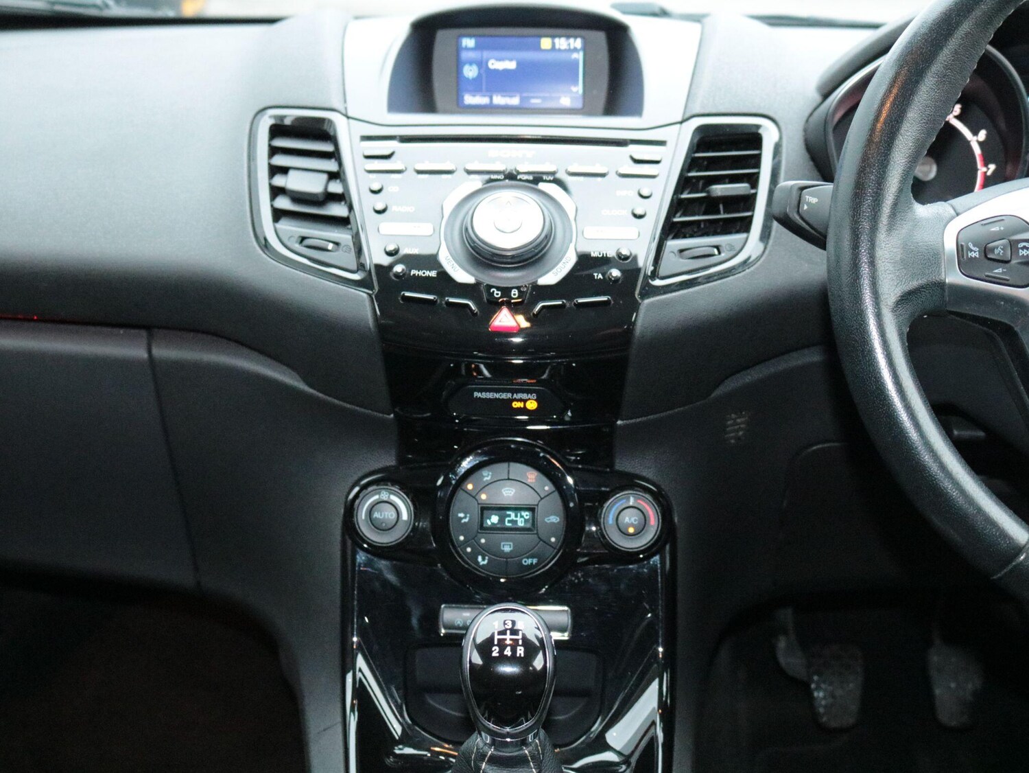 Used Ford Fiesta 2017 for sale - 77343787: Photo 21