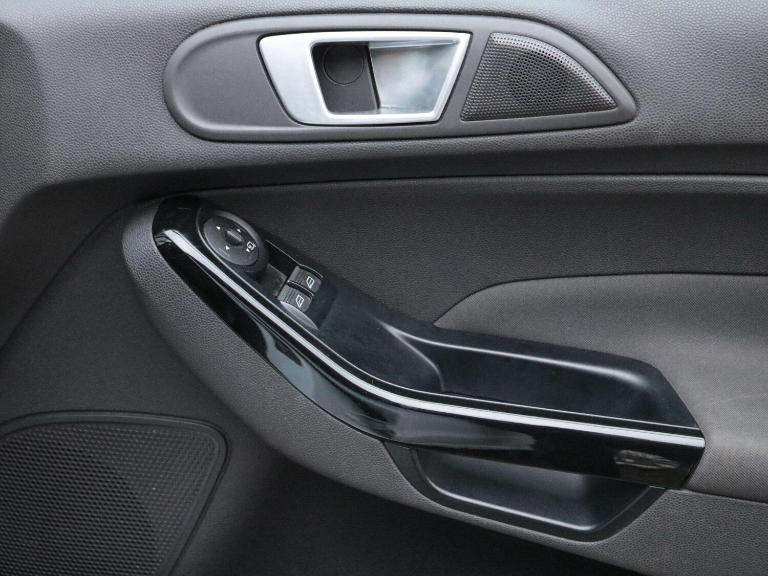 Used Ford Fiesta 2017 for sale - 77343787: Photo 25