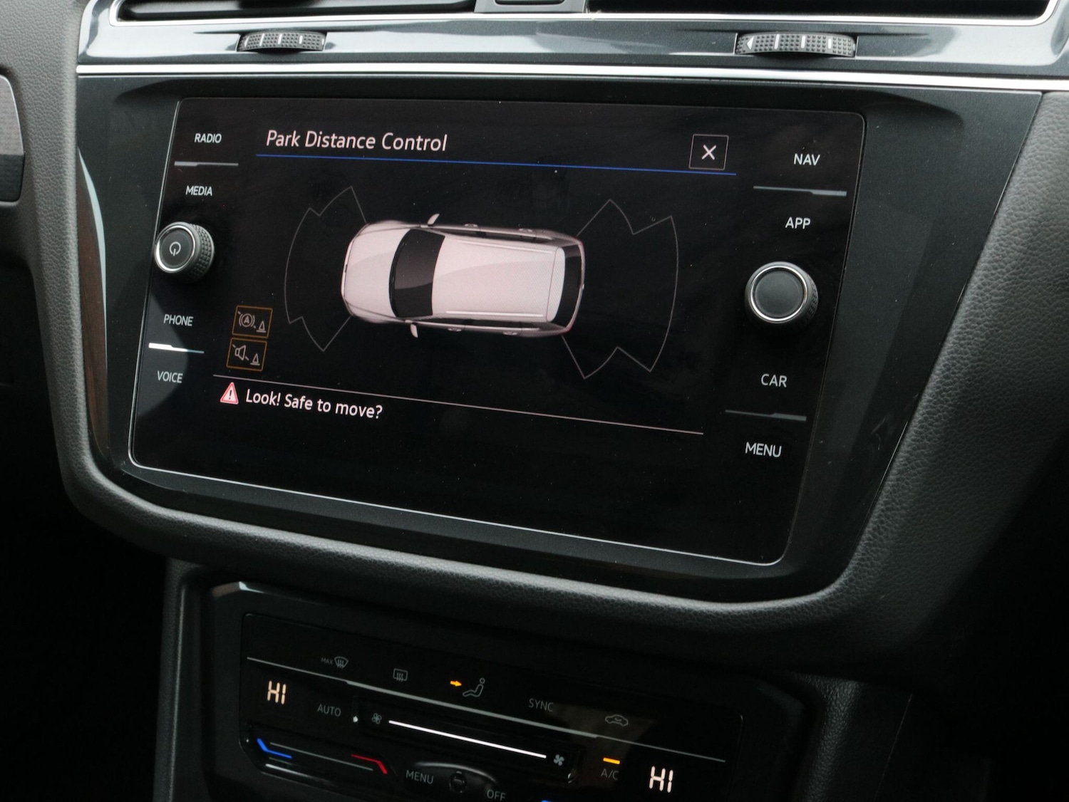 Used Volkswagen Tiguan 2022 for sale - 76849599: Photo 18