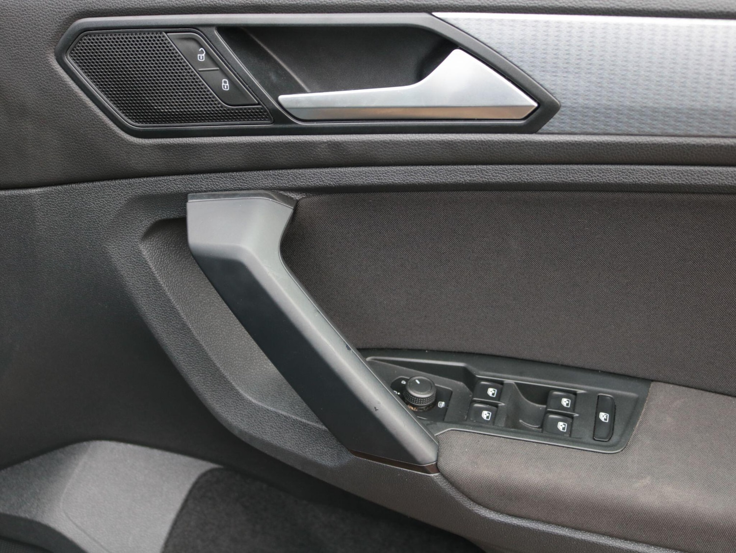 Used Volkswagen Tiguan 2022 for sale - 76849599: Photo 24