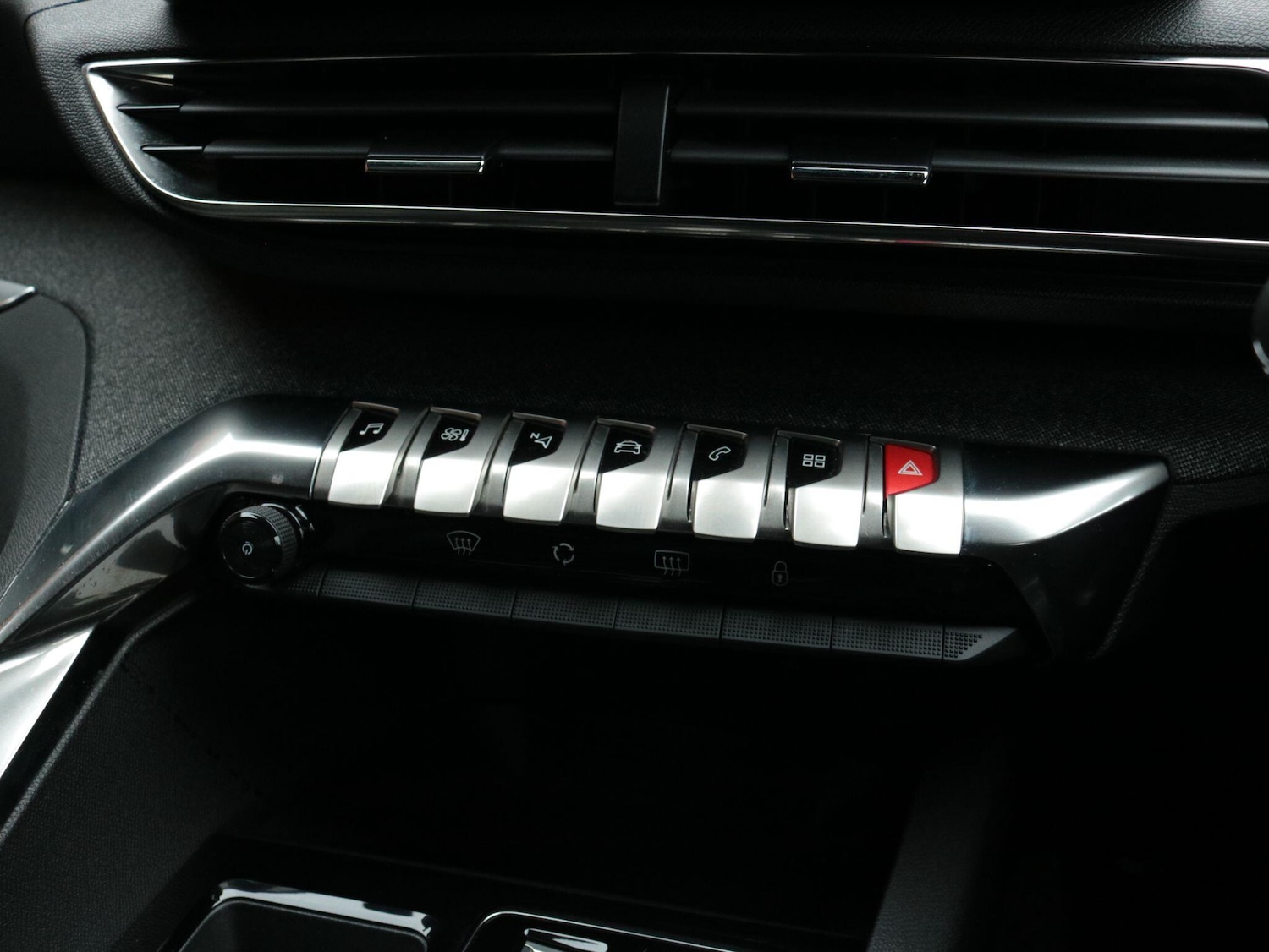 Used Peugeot 3008 2023 for sale - 77646943: Photo 22