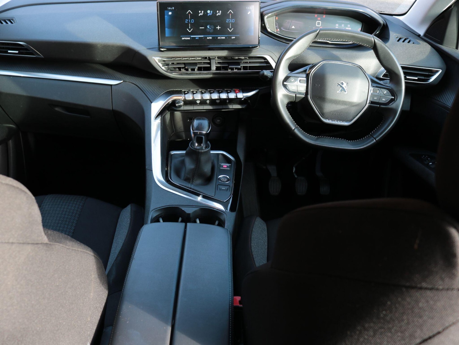 Used Peugeot 5008 2021 for sale - 76585183: Photo 15