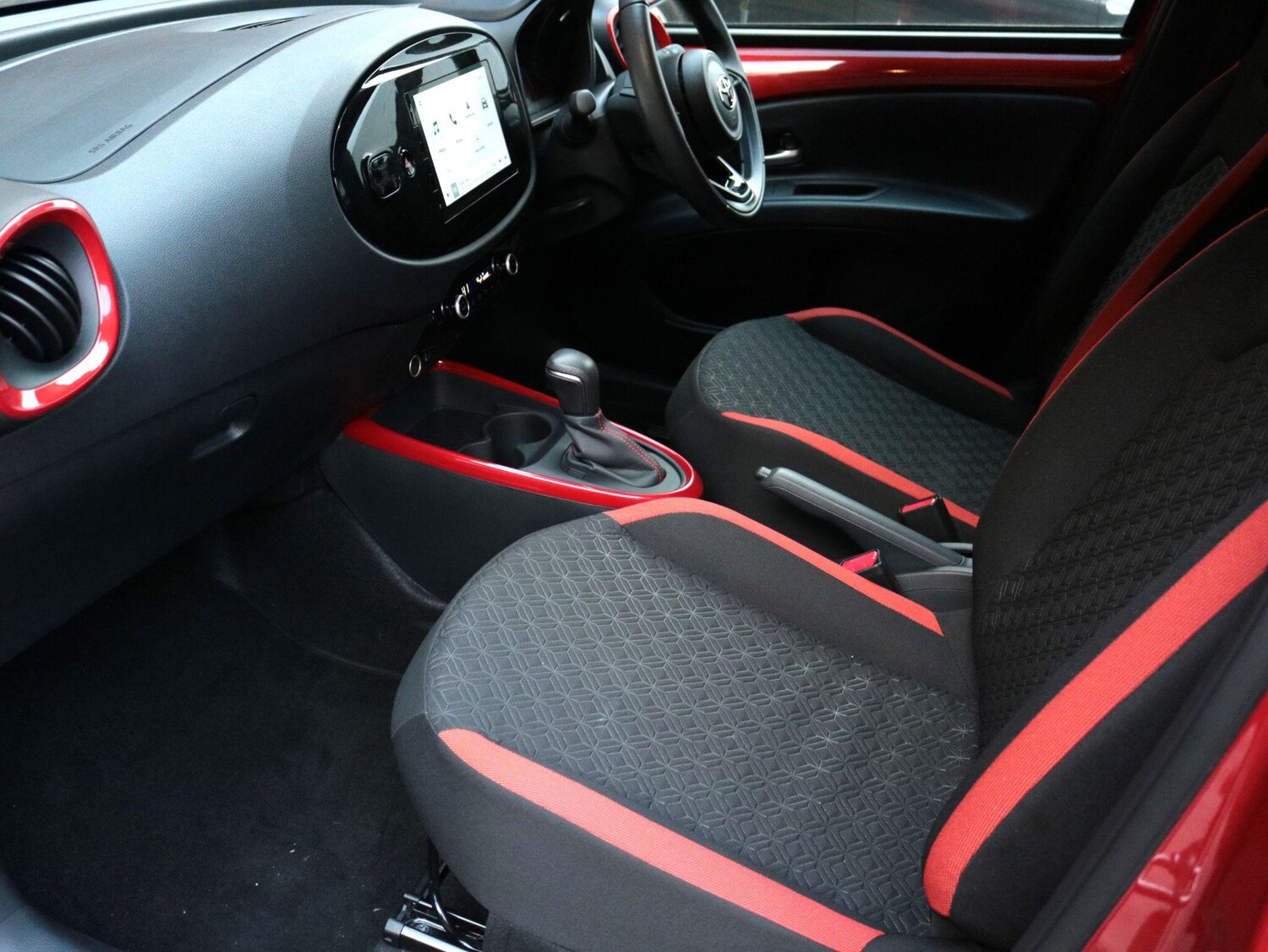 Used Toyota Aygo X 2024 for sale - 77612084: Photo 15