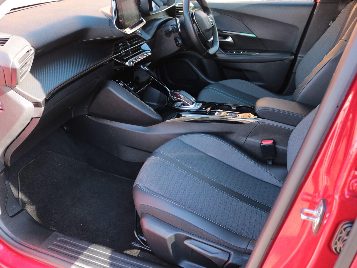 Used Peugeot 2008 2021 for sale - 78157728: Photo 15