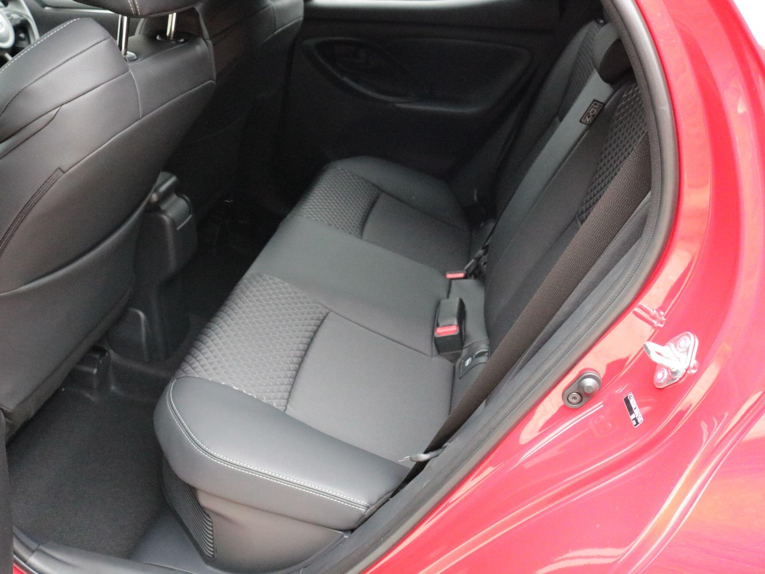 Used Mazda Mazda2 HYBRID 2025 for sale - 76306418: Photo 26