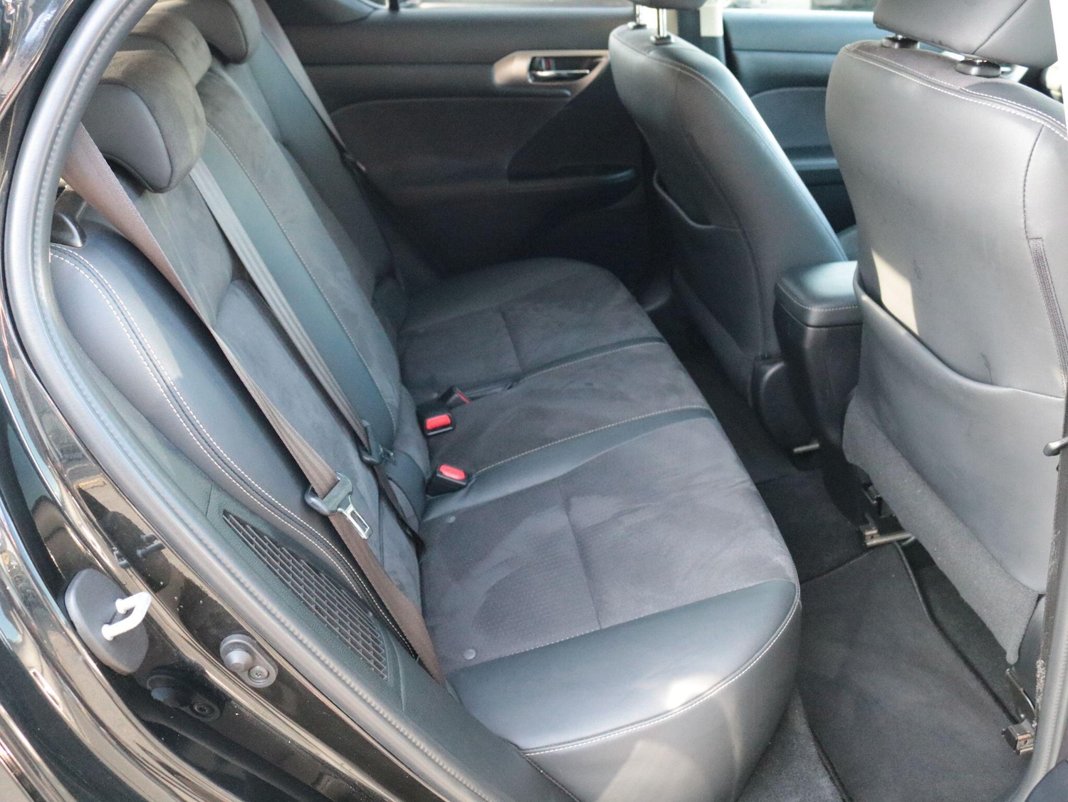 Used Lexus CT 2017 for sale - 76512962: Photo 28