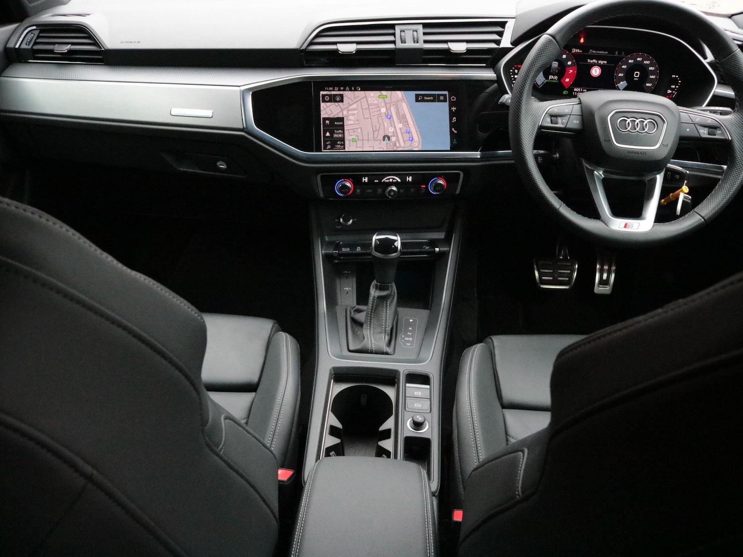 Used Audi Q3 2025 for sale - 76850308: Photo 15