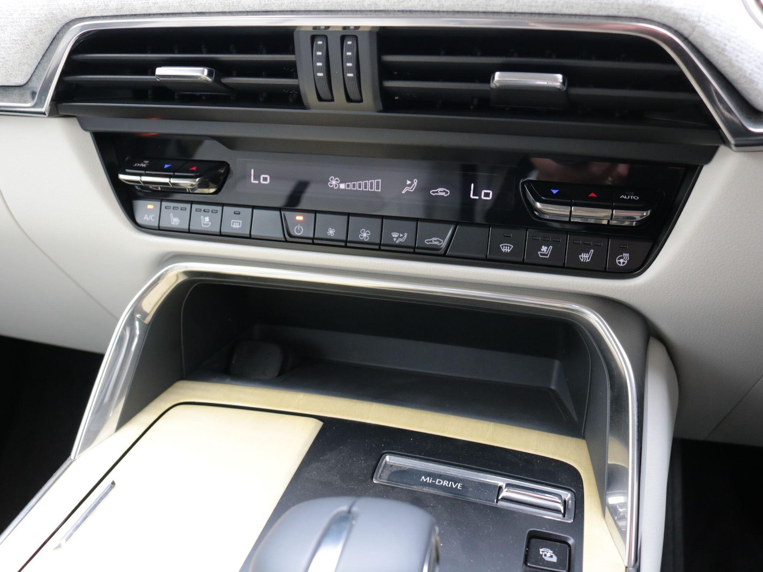 Used Mazda CX-60 2025 for sale - 77267632: Photo 23