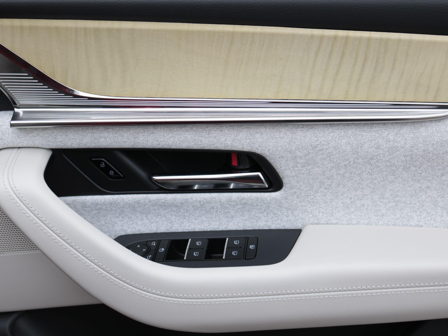 Used Mazda CX-60 2025 for sale - 77267632: Photo 29