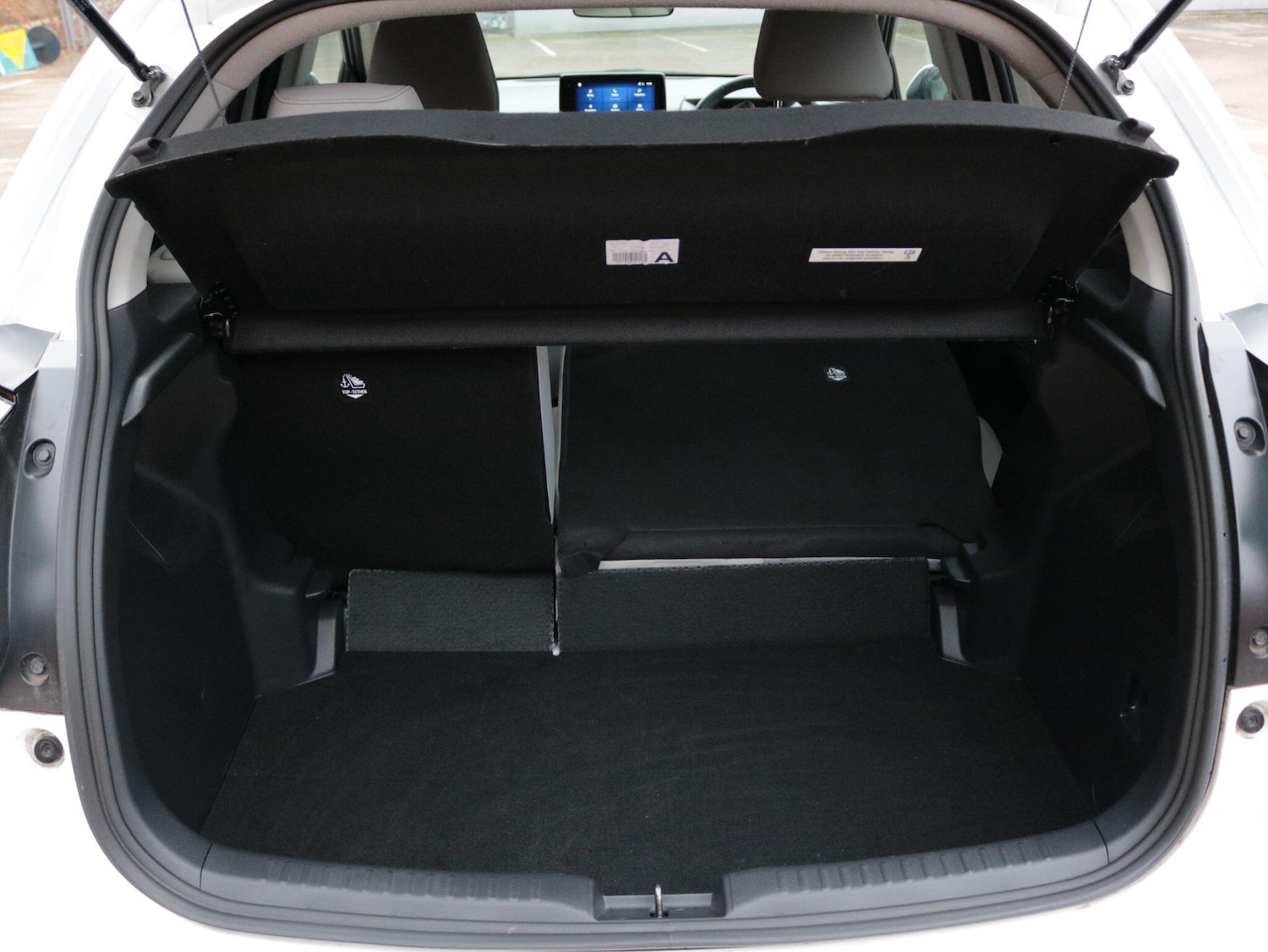 Used Toyota Yaris 2022 for sale - 77425435: Photo 12