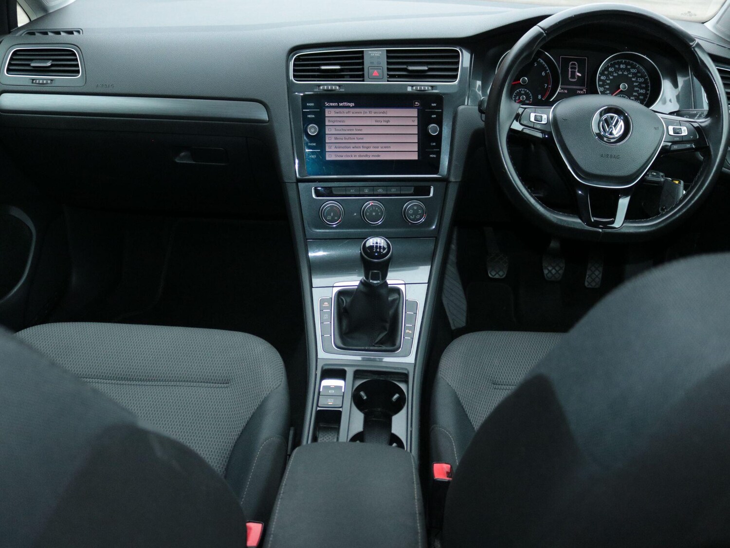 Used Volkswagen Golf 2018 for sale - 77468212: Photo 15