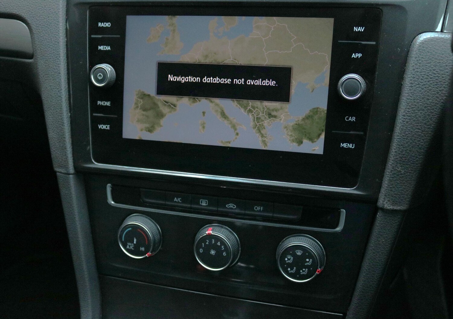 Used Volkswagen Golf 2018 for sale - 77468212: Photo 20