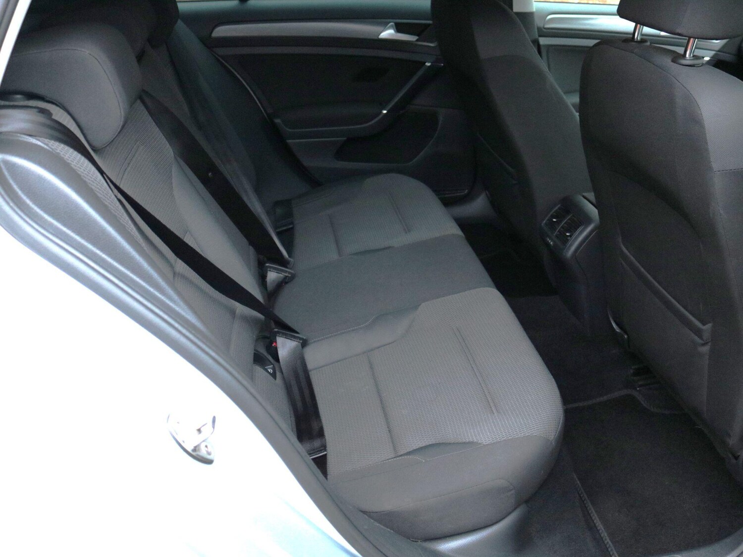 Used Volkswagen Golf 2018 for sale - 77468212: Photo 25