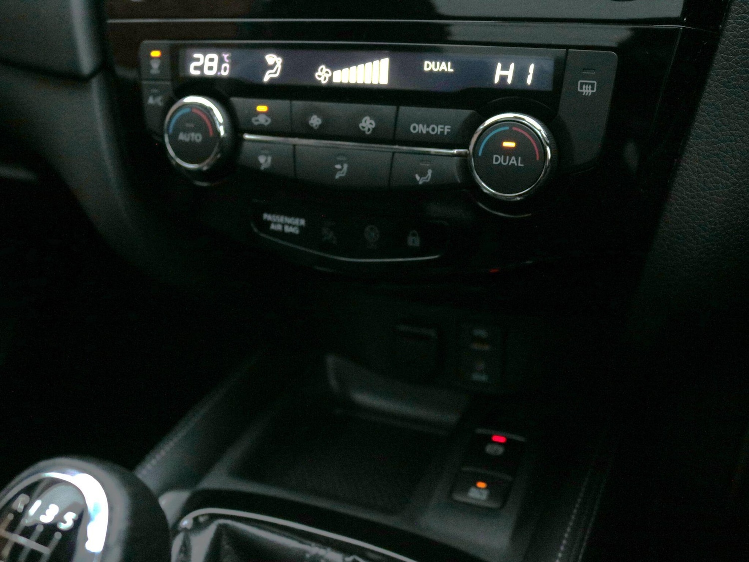 Used Nissan X-Trail for sale - 77710363: Photo 21