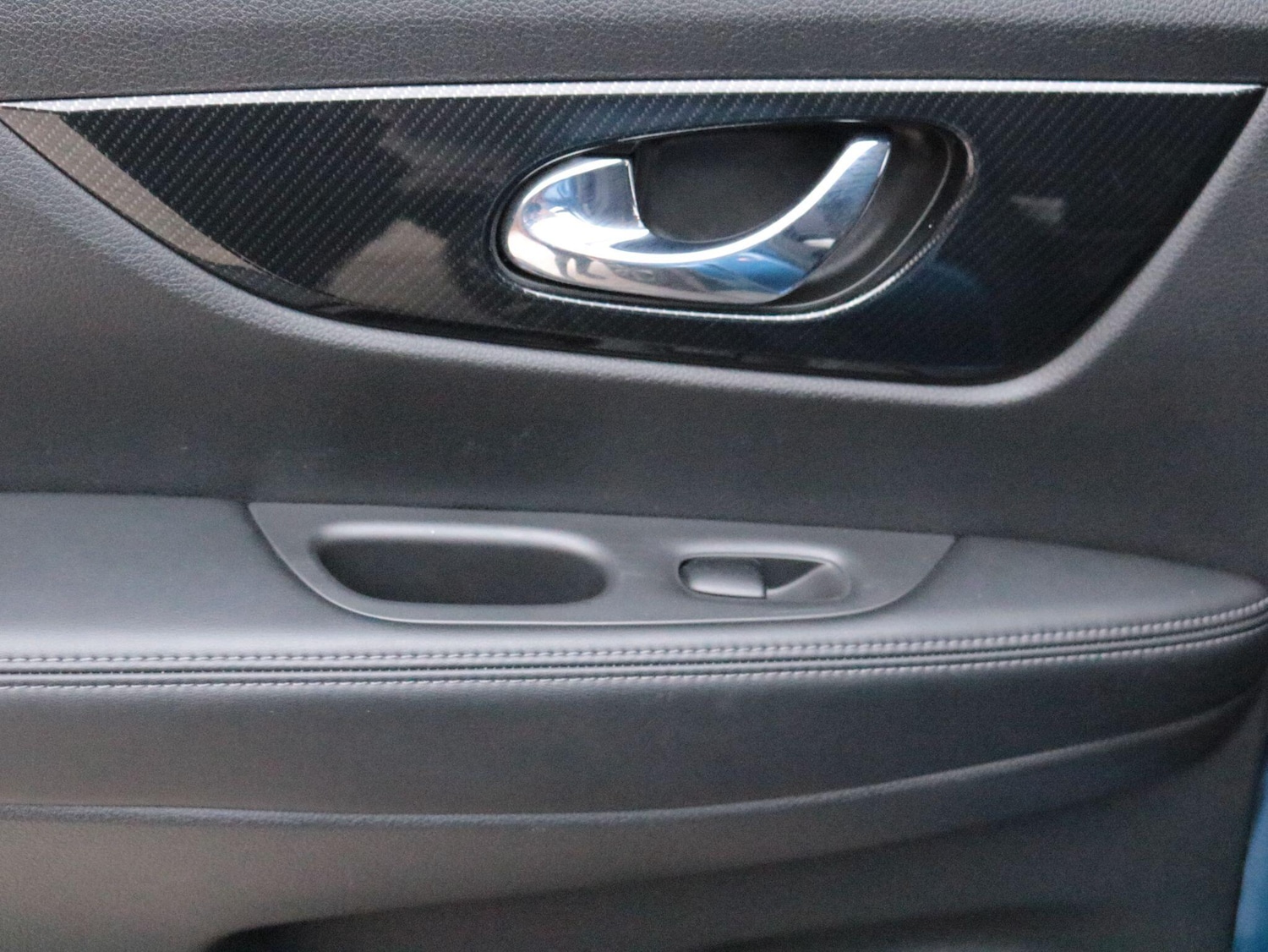 Used Nissan X-Trail for sale - 77710363: Photo 27