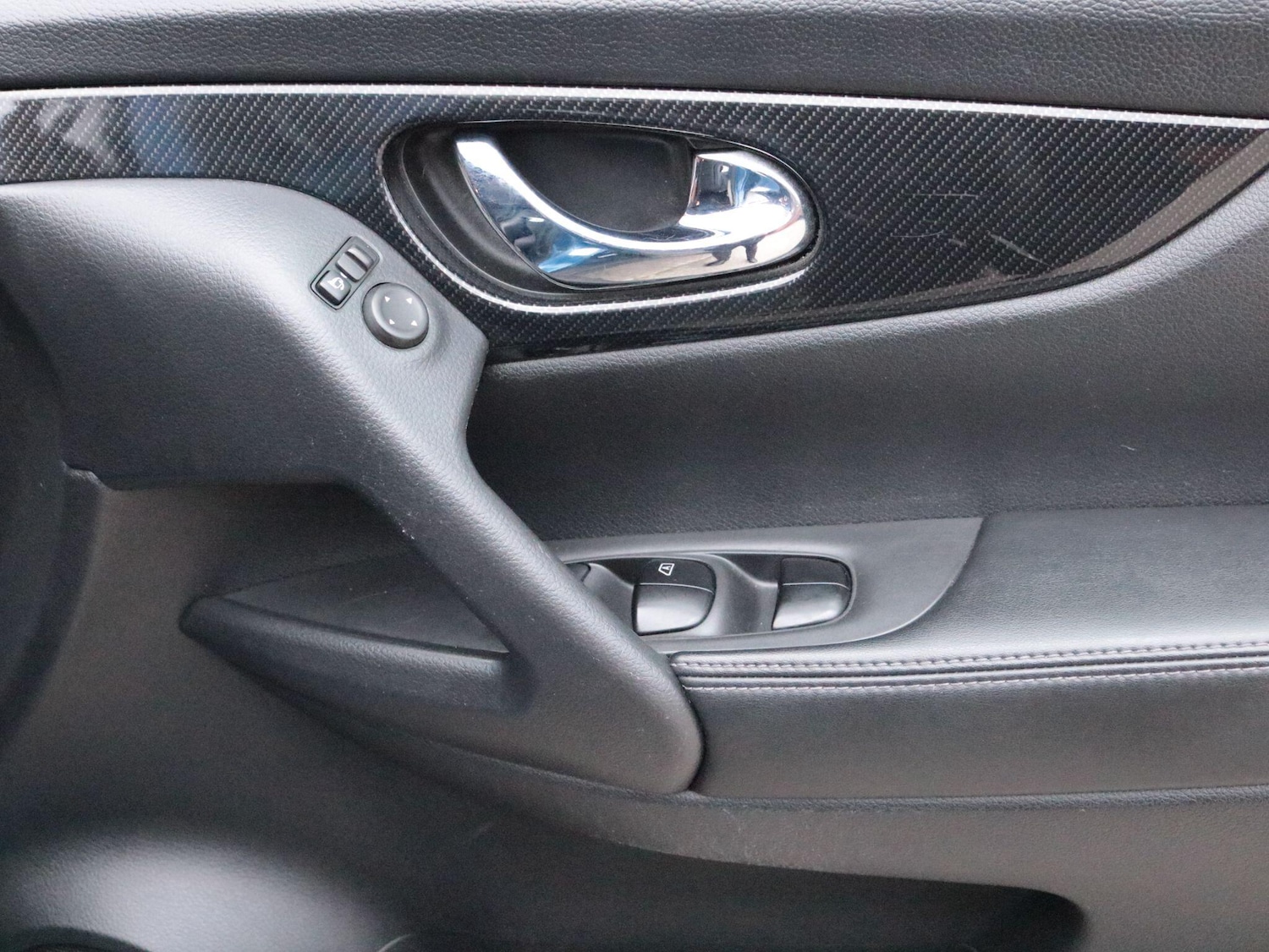 Used Nissan X-Trail for sale - 77710363: Photo 29