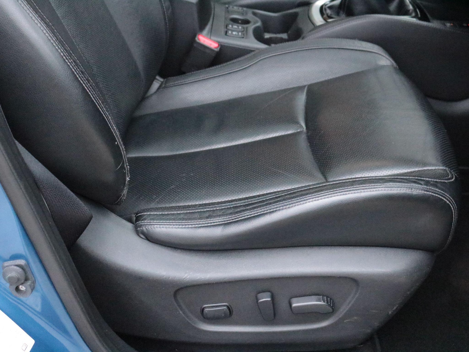 Used Nissan X-Trail for sale - 77710363: Photo 30