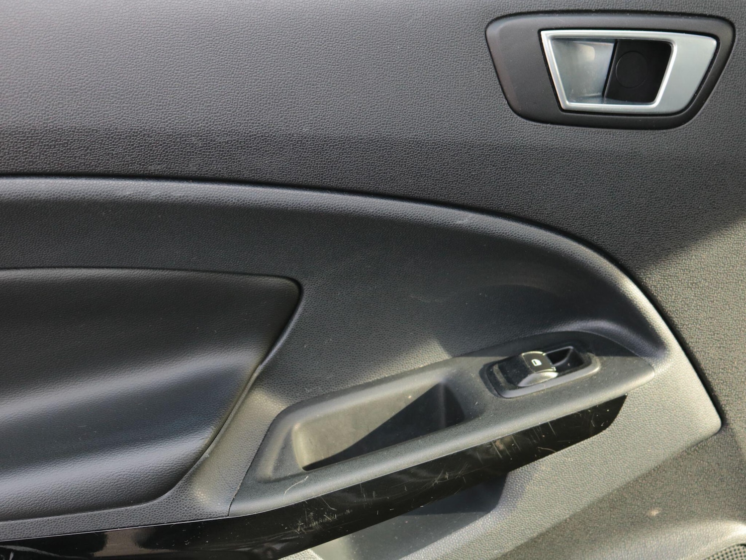 Used Ford Ecosport 2018 for sale - 77977873: Photo 24