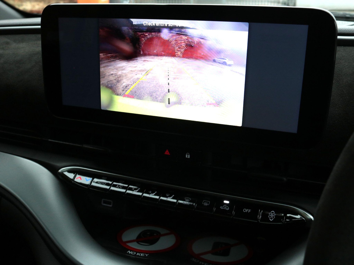 Used Abarth 500 2023 for sale - 76850090: Photo 19