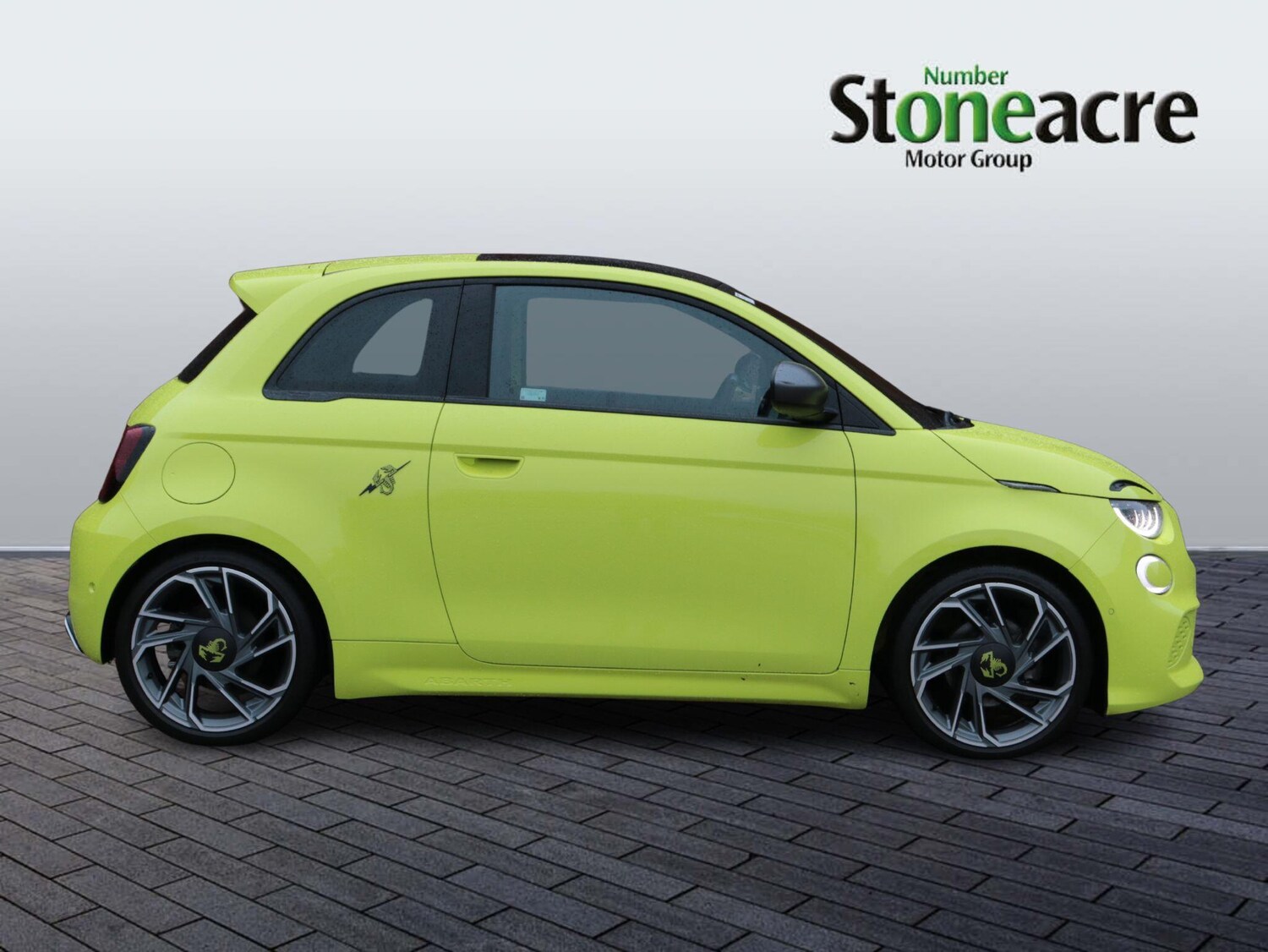 Used Abarth 500 2023 for sale - 76850090: Photo 4