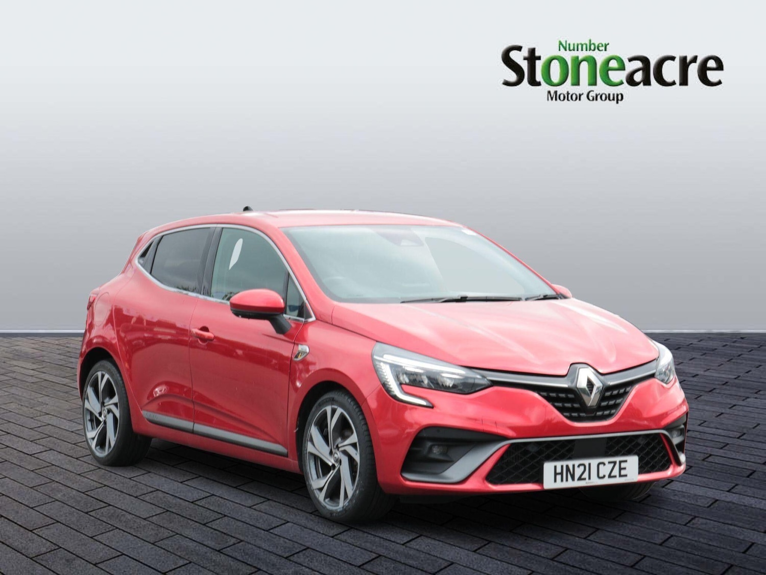Used Renault Clio 2021 for sale - 76399119: Photo 1