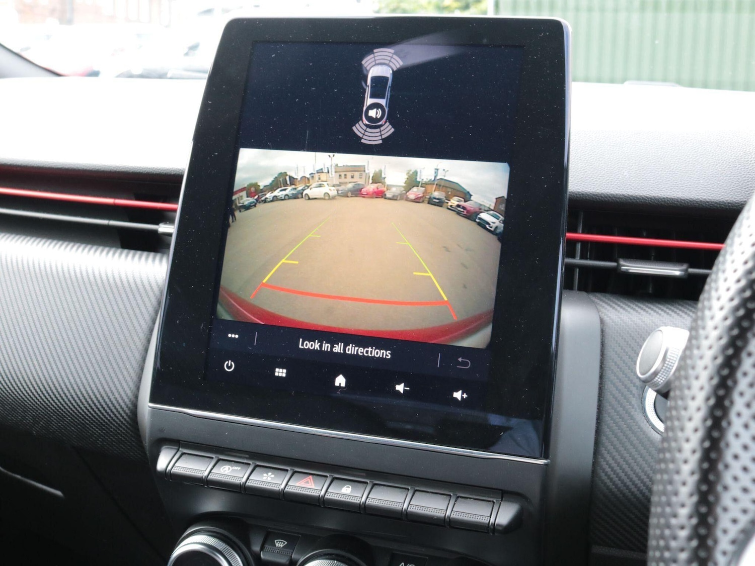 Used Renault Clio 2021 for sale - 76399119: Photo 12