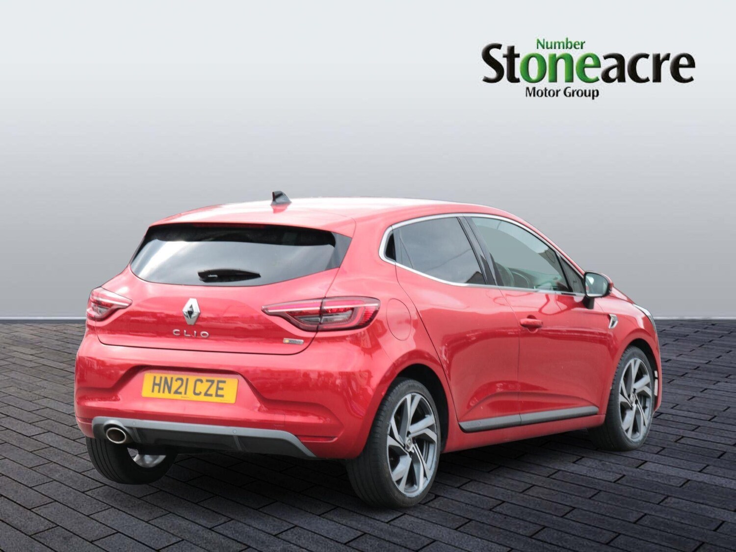 Used Renault Clio 2021 for sale - 76399119: Photo 3