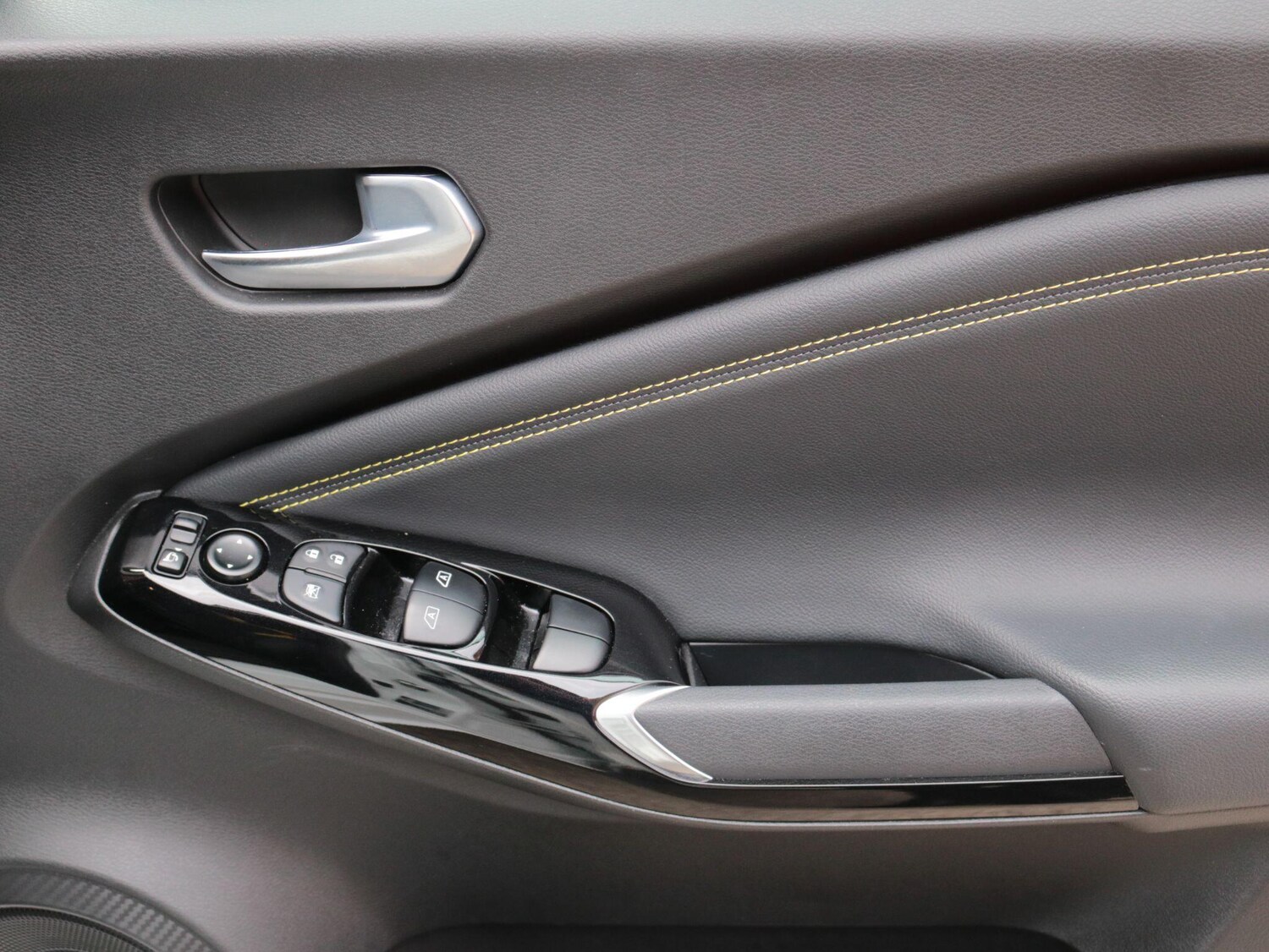 Used Nissan Juke for sale - 77824078: Photo 30