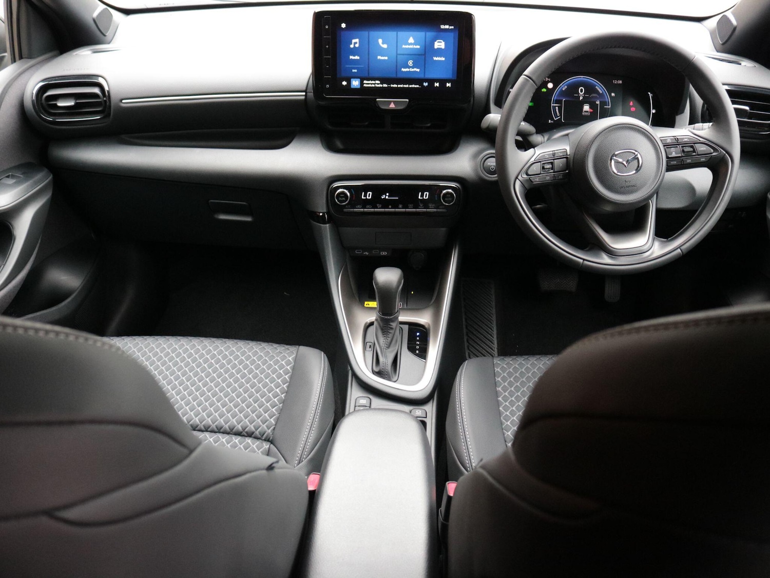 Used Mazda Mazda2 HYBRID 2025 for sale - 76378056: Photo 14