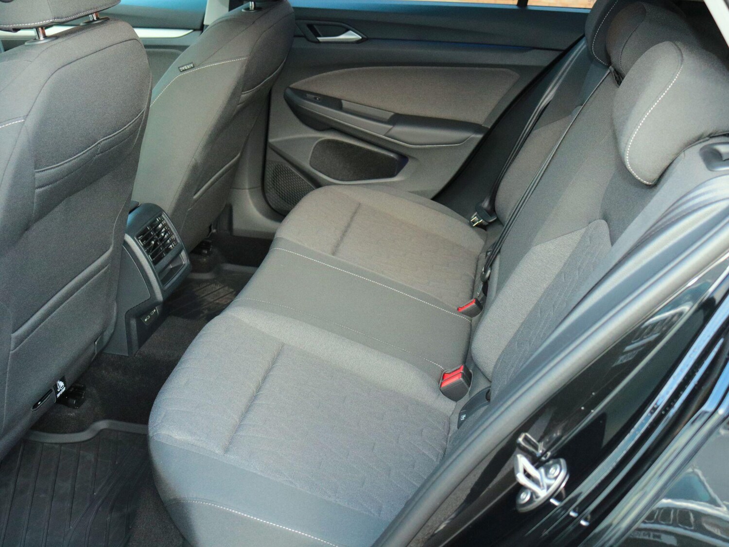 Used Volkswagen Golf 2025 for sale - 77710502: Photo 24